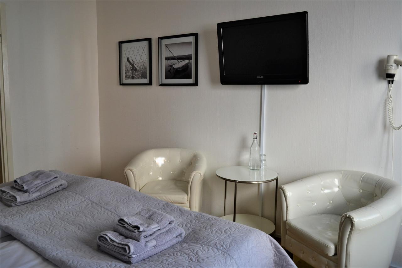 Solsta Hotell Karlstad Exterior photo